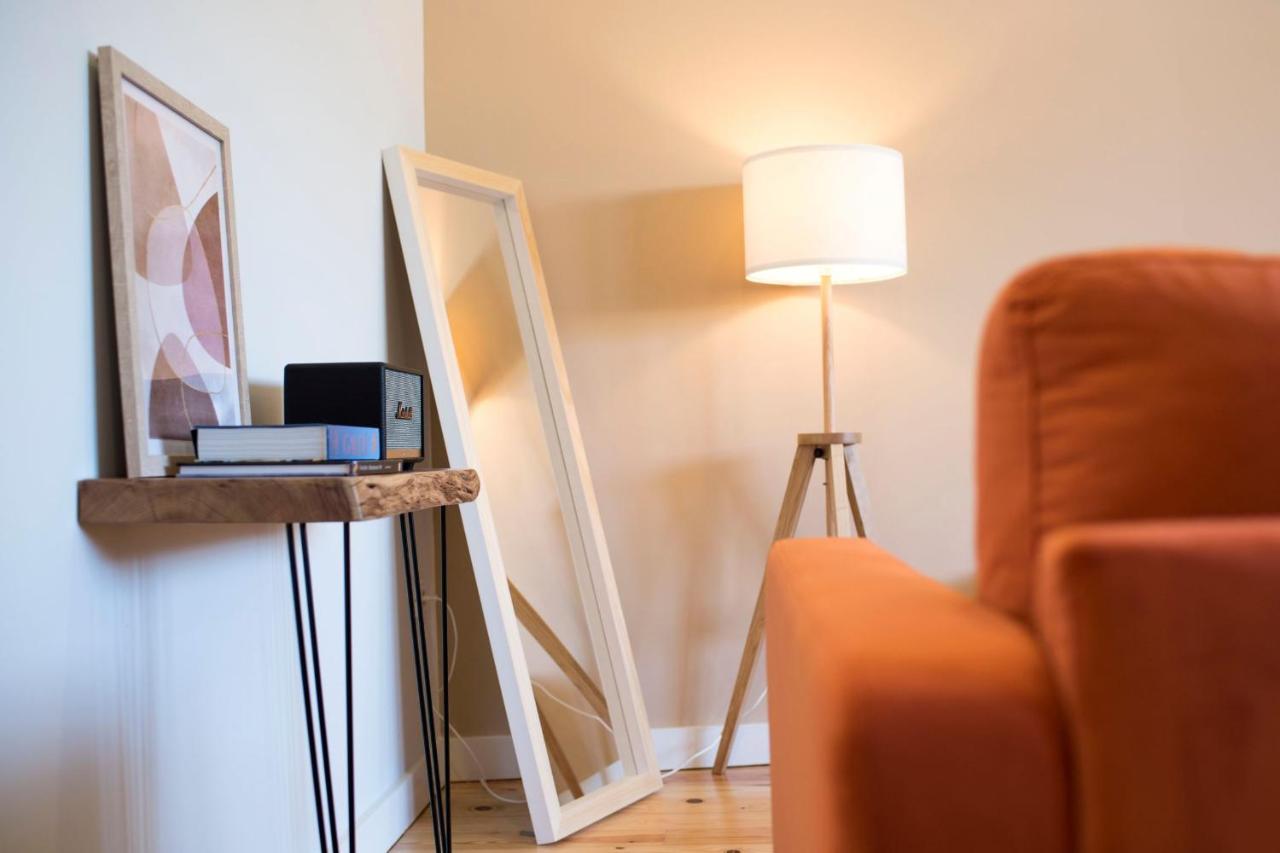 Central Superb Flat W/ Ac & Balcony By Lovelystay 포르투 외부 사진