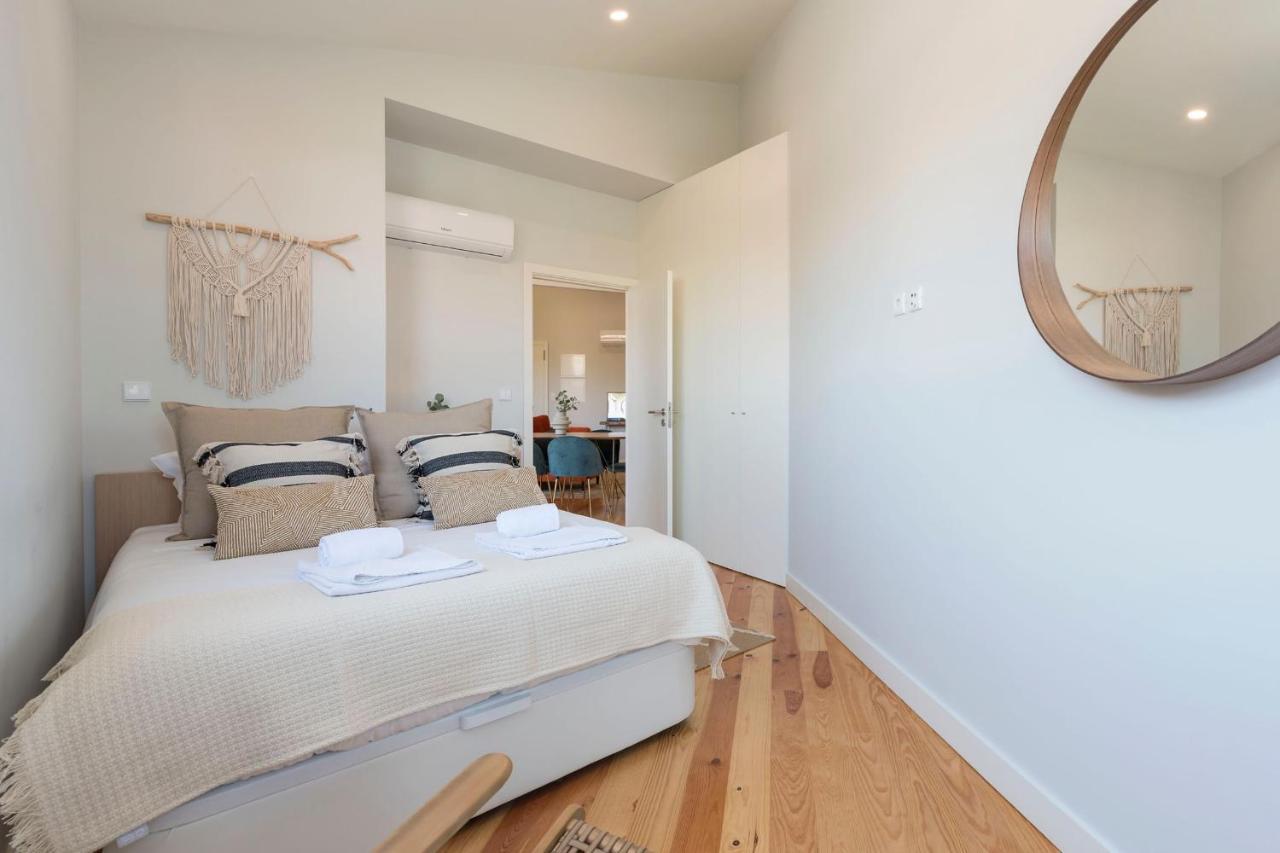 Central Superb Flat W/ Ac & Balcony By Lovelystay 포르투 외부 사진